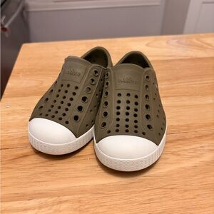 Native Kids Sneakers in Khaki with White Soles